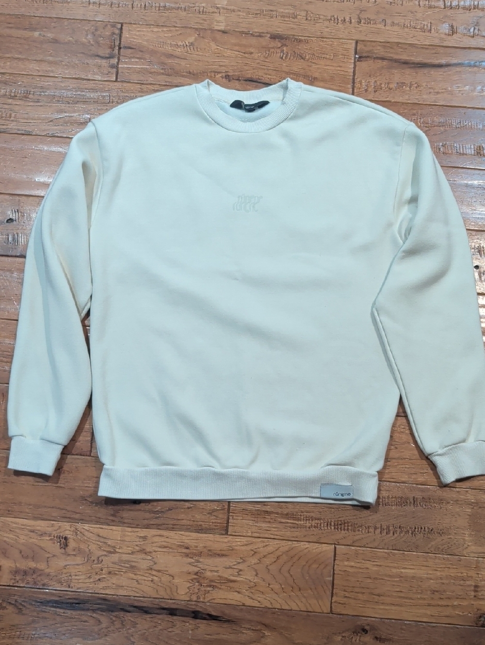 Rungne Layback Men's Crewneck Sweater in Off-White